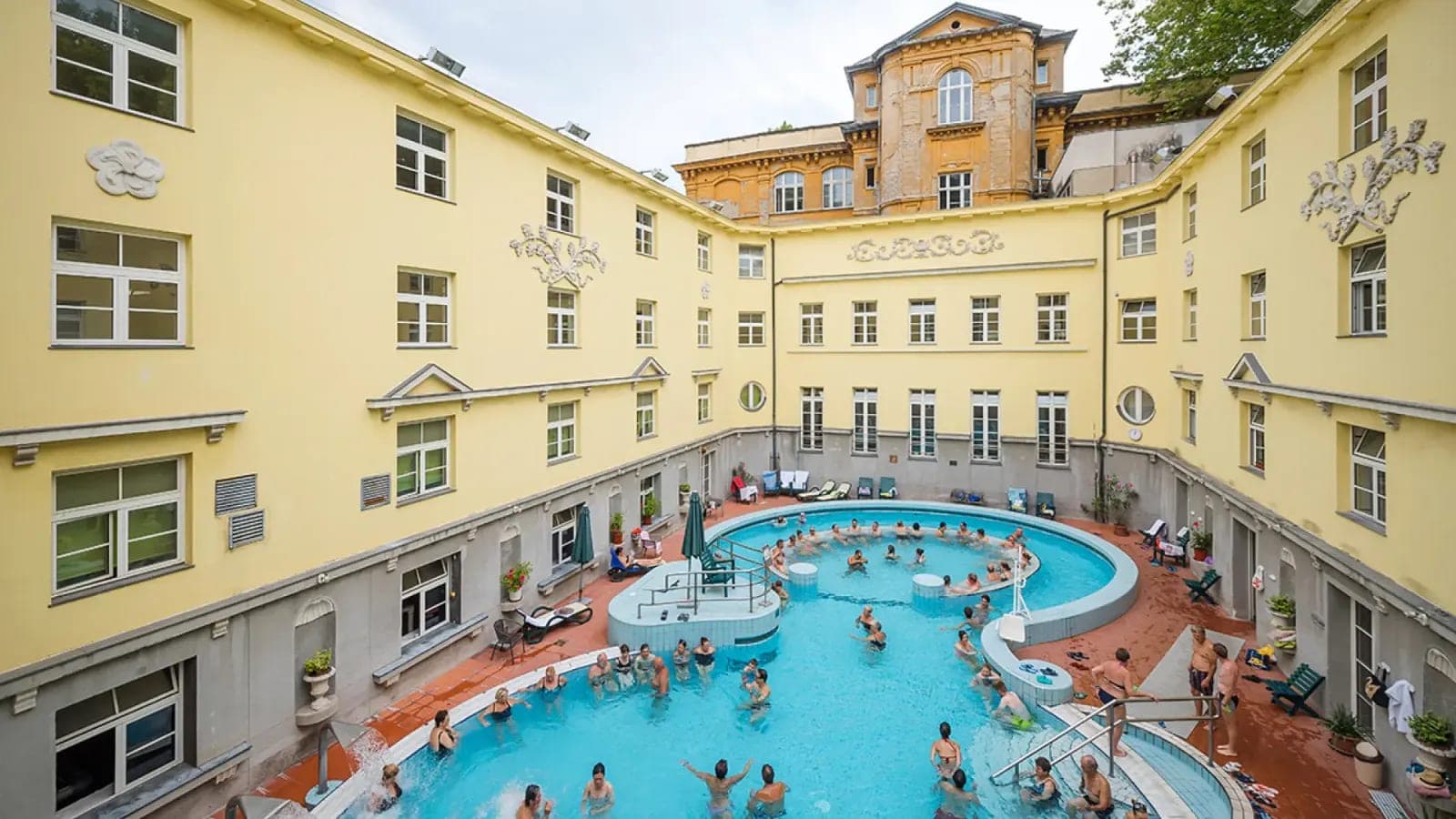 Lukács Baths
